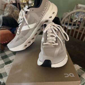 On Running Cloudsurfer Next Women's Shoes - Light Gray